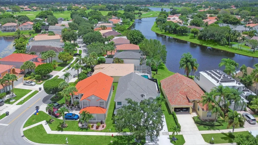 6017 Newport Village Way Lake Worth FL 33463