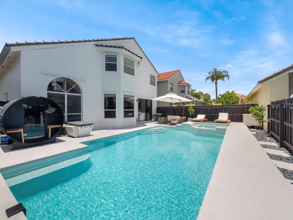 6017 Newport Village Way Lake Worth FL 33463