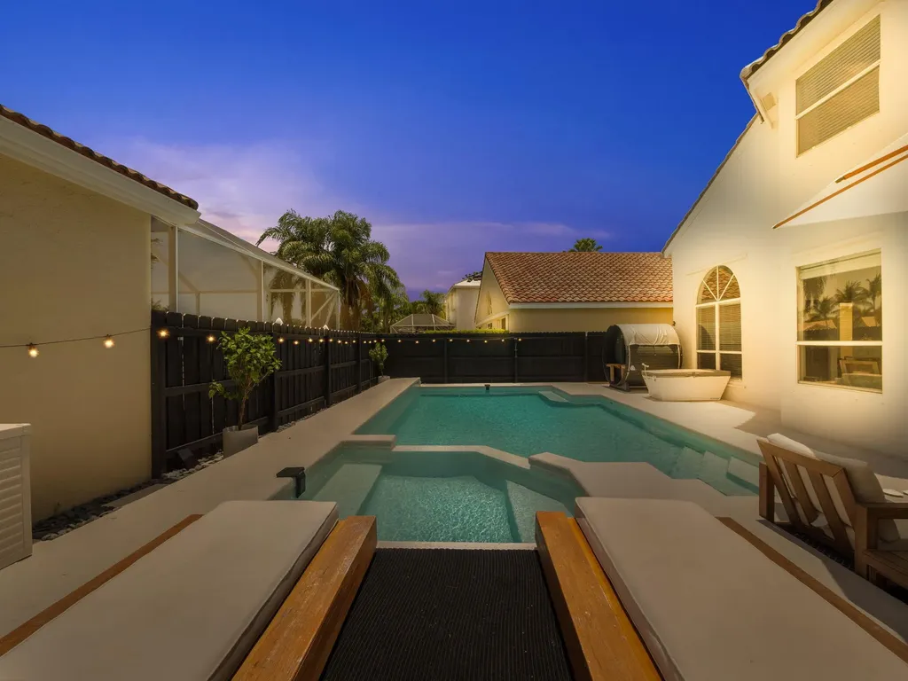 6017 Newport Village Way Lake Worth FL 33463
