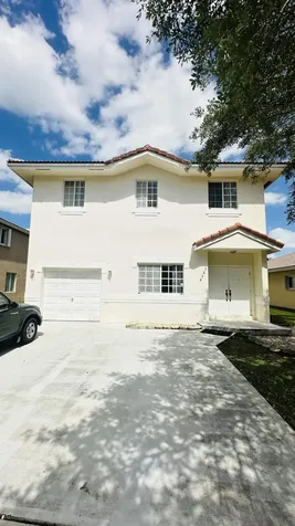 7634 NW 99th Way NW Tamarac FL 33321