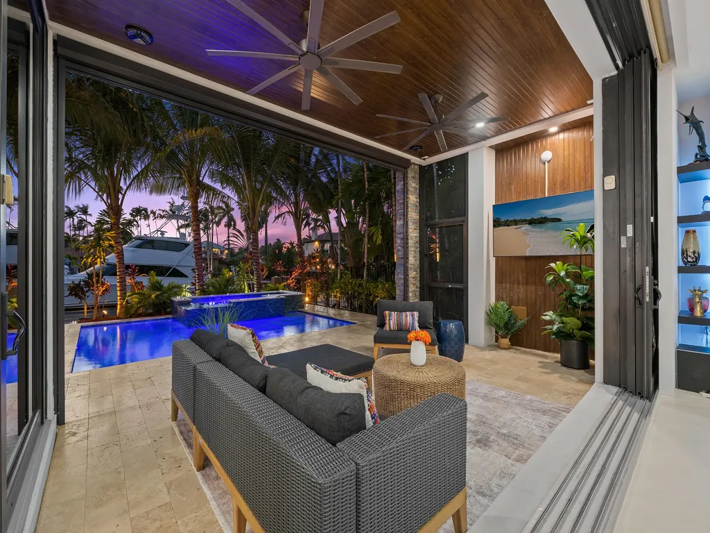609 Poinciana Drive Fort Lauderdale FL 33301