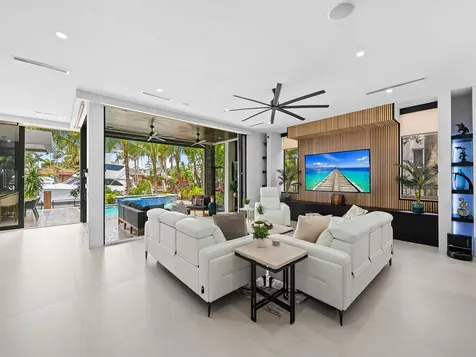 609 Poinciana Drive Fort Lauderdale FL 33301