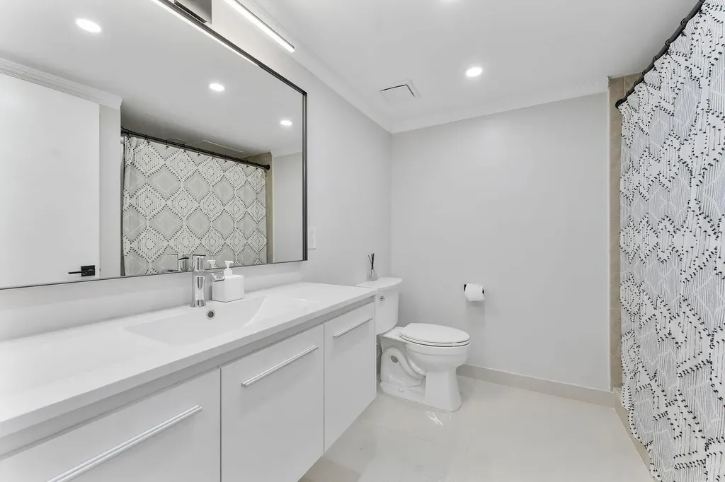 6314 Longboat Lane W Boca Raton FL 33433