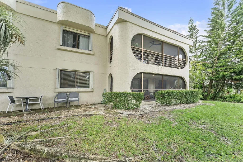 6314 Longboat Lane W Boca Raton FL 33433