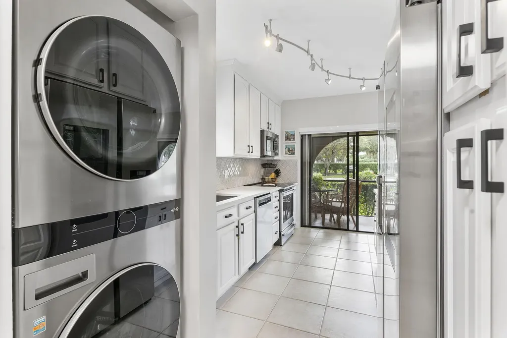 6314 Longboat Lane W Boca Raton FL 33433