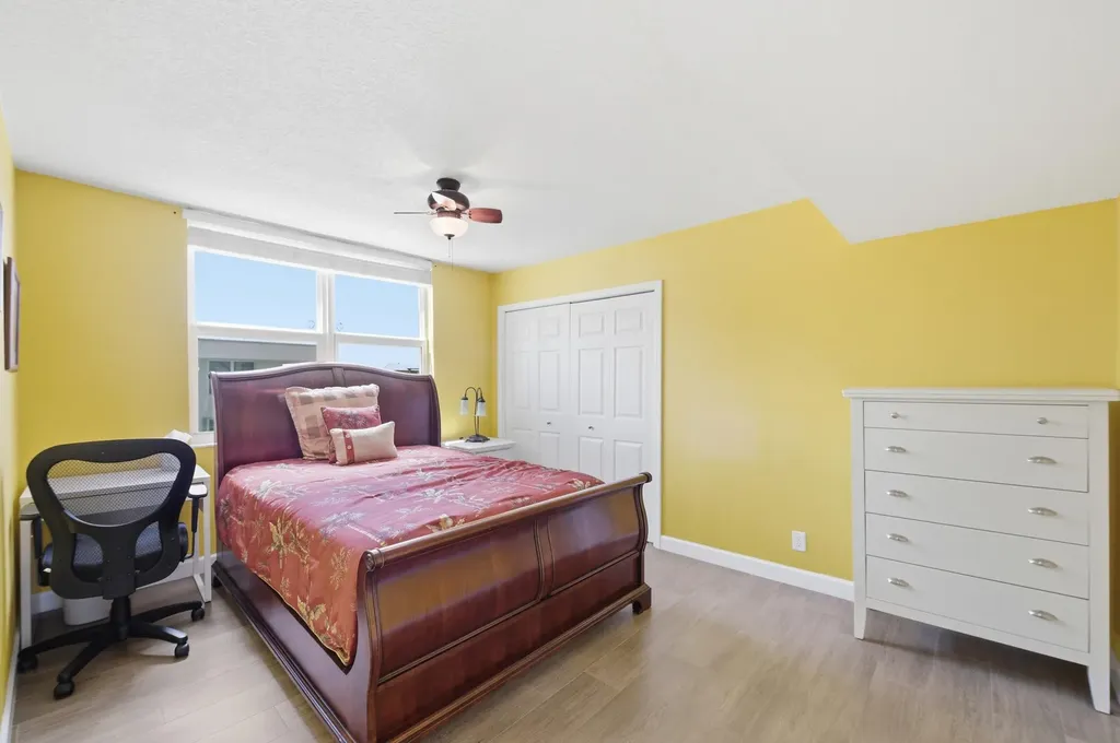 3180 NE 48th Court Lighthouse Point FL 33064