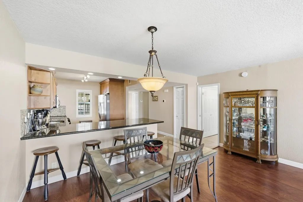 3180 NE 48th Court Lighthouse Point FL 33064