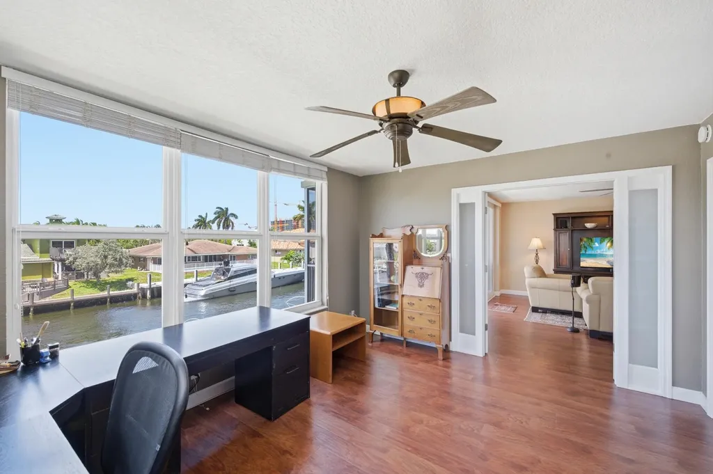 3180 NE 48th Court Lighthouse Point FL 33064