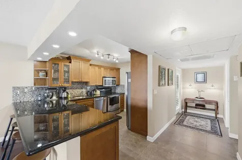 3180 NE 48th Court Lighthouse Point FL 33064