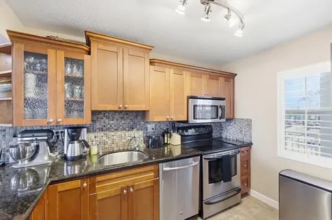3180 NE 48th Court Lighthouse Point FL 33064