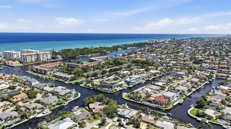 3180 NE 48th Court Lighthouse Point FL 33064