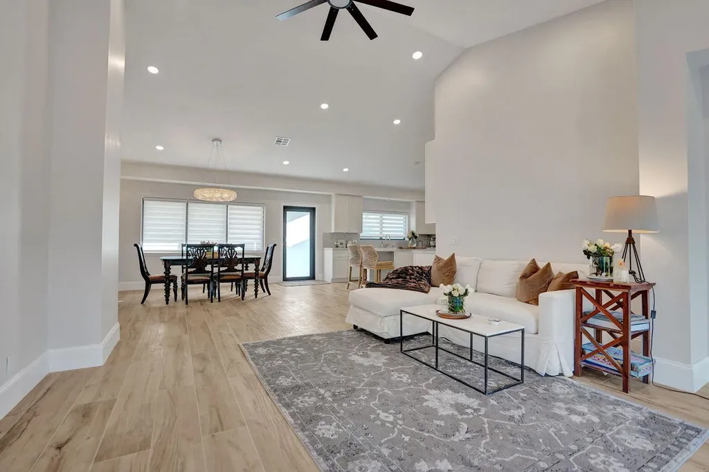 1107 SE 13th Court Deerfield Beach FL 33441