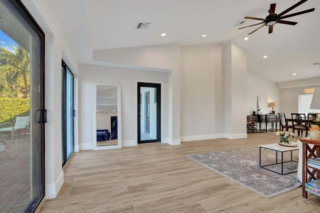 1107 SE 13th Court Deerfield Beach FL 33441