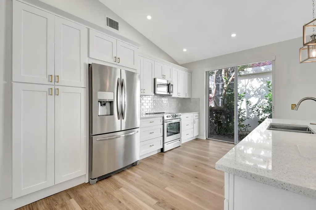 3947 Redondo Way Boca Raton FL 33487