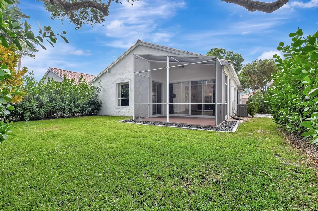 3947 Redondo Way Boca Raton FL 33487