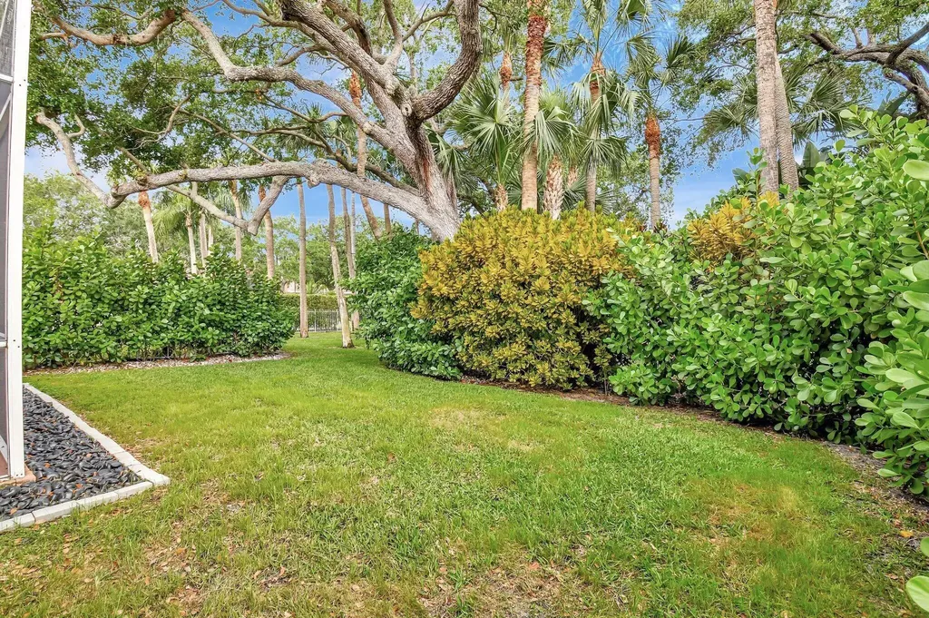 3947 Redondo Way Boca Raton FL 33487