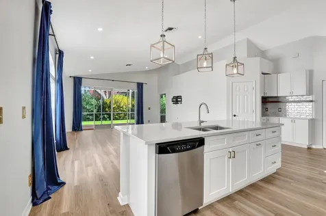 3947 Redondo Way Boca Raton FL 33487