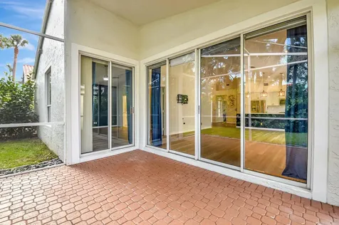 3947 Redondo Way Boca Raton FL 33487