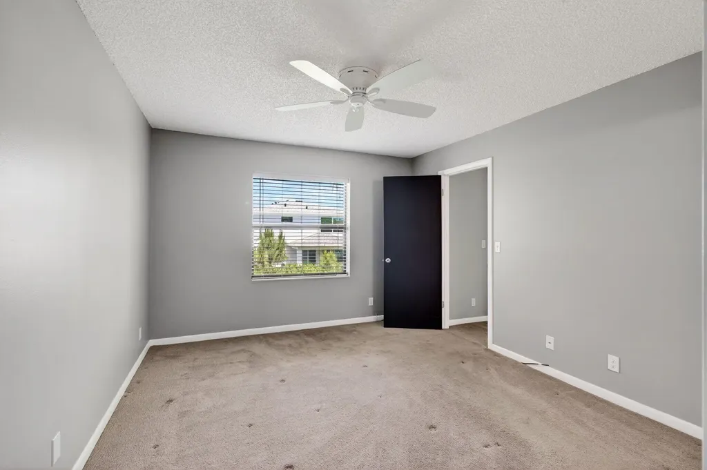 7245 Golf Colony Court Lake Worth FL 33467