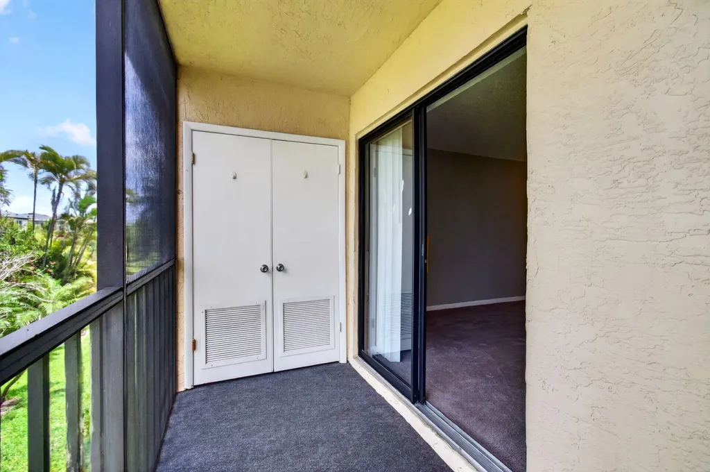 7245 Golf Colony Court Lake Worth FL 33467