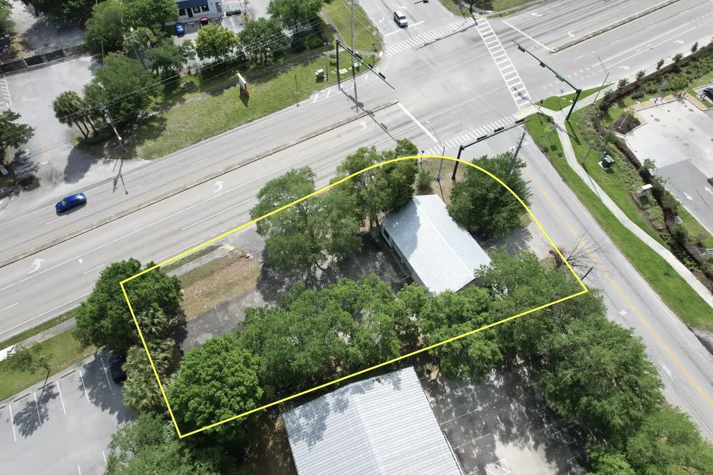 4505 Us Highway 1 Highway Vero Beach FL