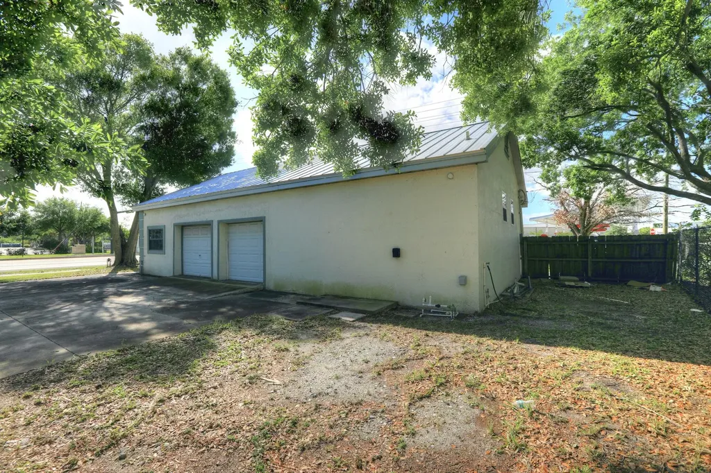 4505 Us Highway 1 Highway Vero Beach FL