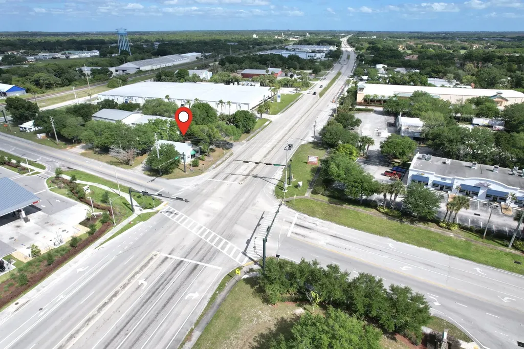 4505 Us Highway 1 Highway Vero Beach FL