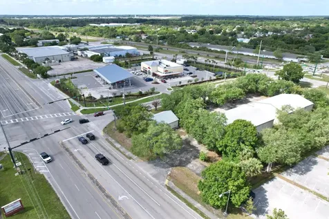 4505 Us Highway 1 Highway Vero Beach FL