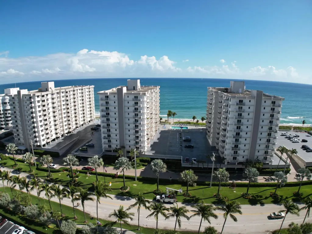 3215 S Ocean Boulevard Highland Beach FL 33487