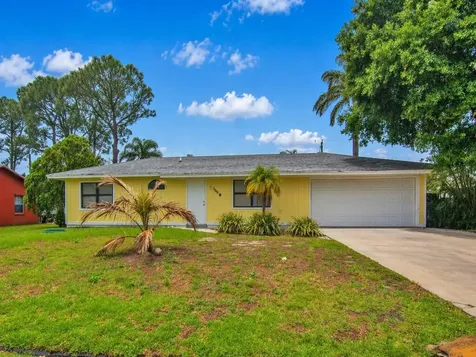 1166 SE Preston Lane Port St Lucie FL 34983