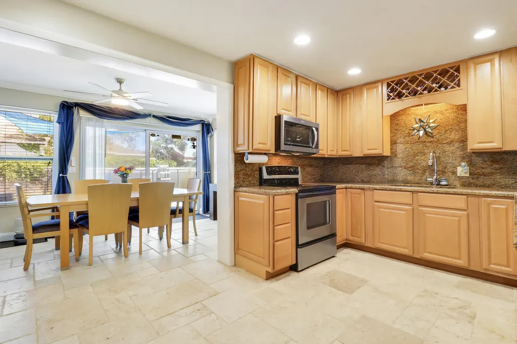 19049 SE Robert Drive Jupiter FL 33469