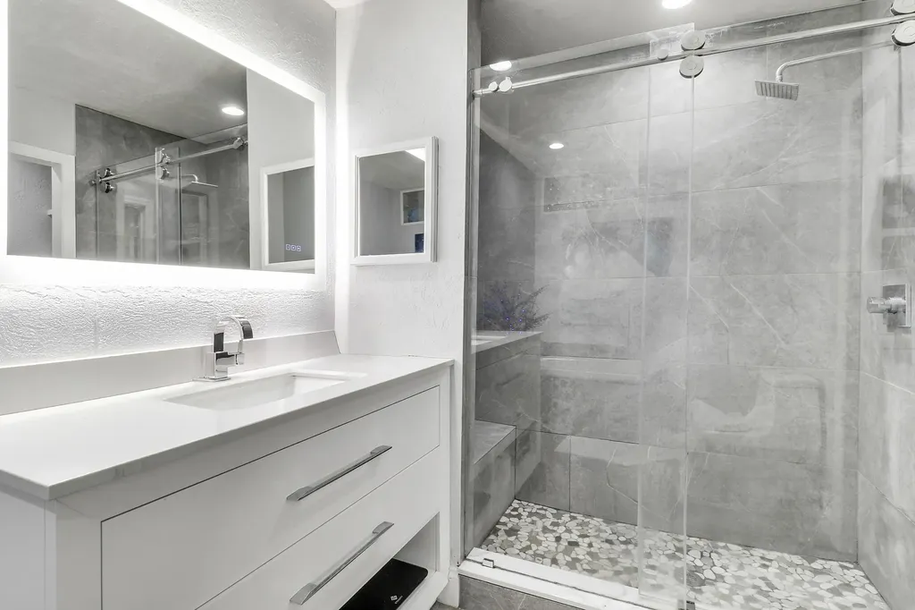19049 SE Robert Drive Jupiter FL 33469