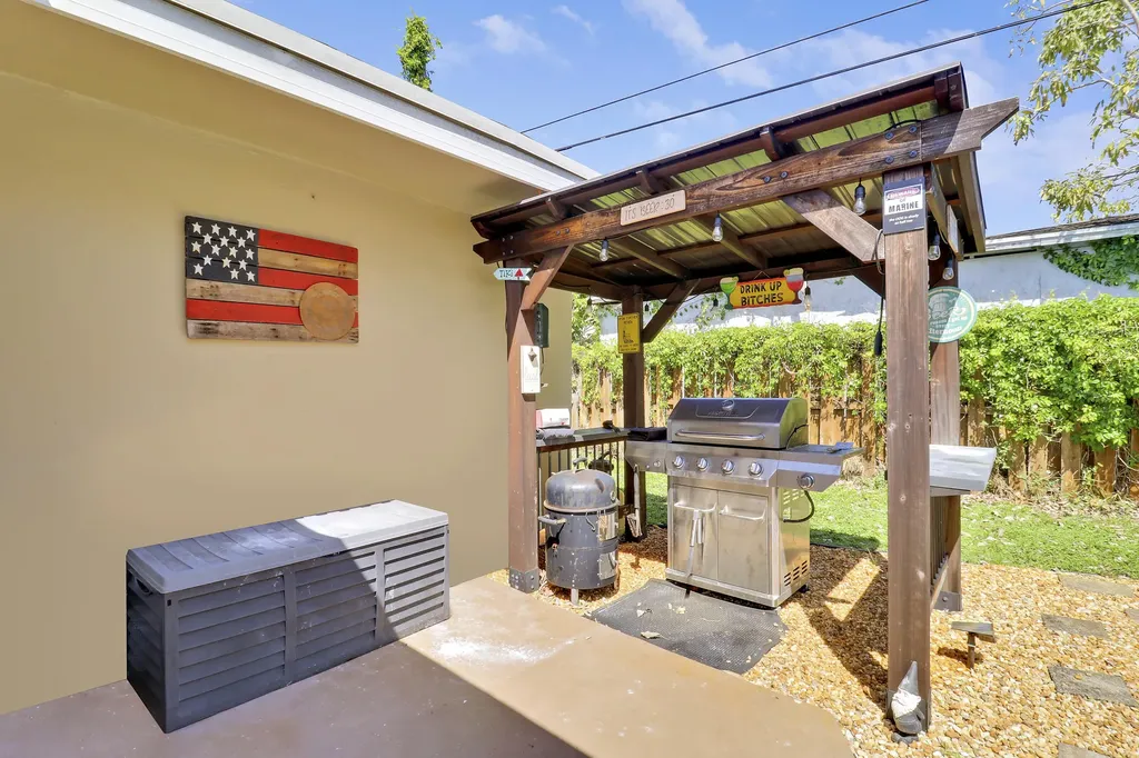 19049 SE Robert Drive Jupiter FL 33469