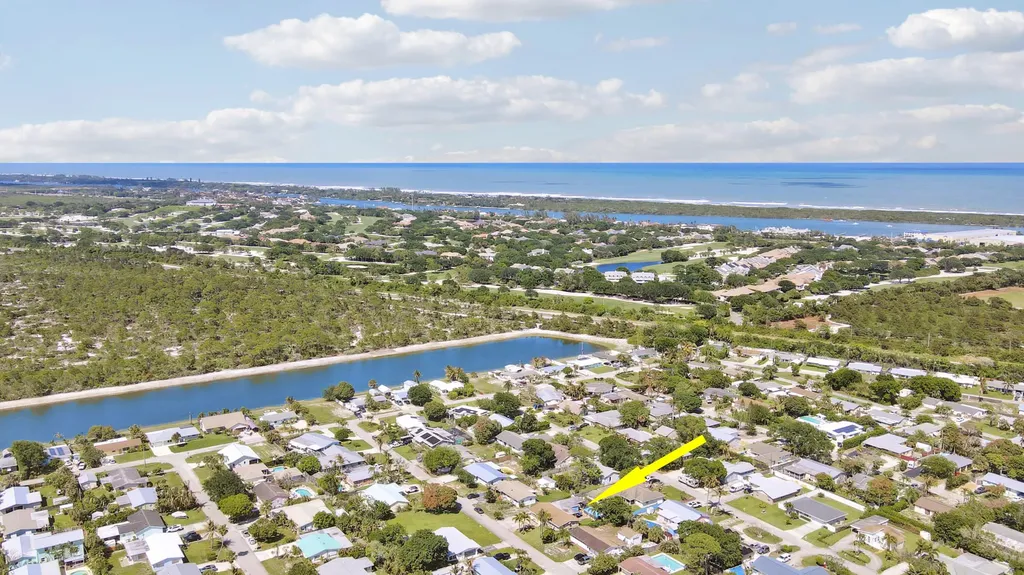 19049 SE Robert Drive Jupiter FL 33469