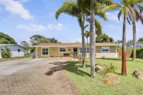 19049 SE Robert Drive Jupiter FL 33469