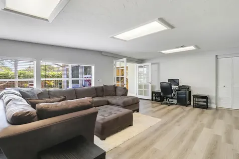 19049 SE Robert Drive Jupiter FL 33469