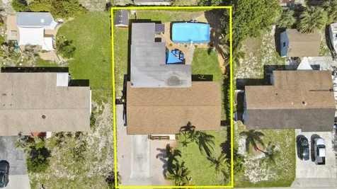 19049 SE Robert Drive Jupiter FL 33469