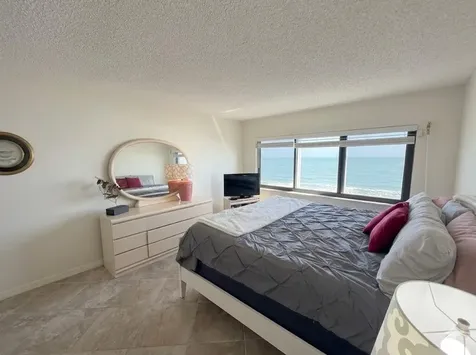 4250 N Highway A1a Fort Pierce FL 34949