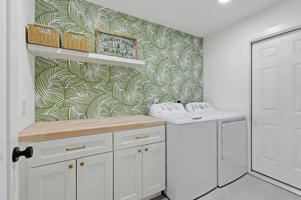 198 Ridge Road Jupiter FL 33477