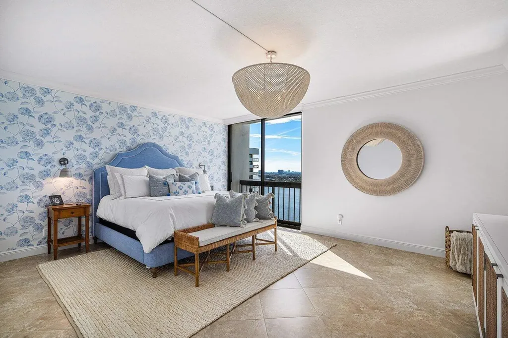 108 Lakeshore Drive North Palm Beach FL 33408