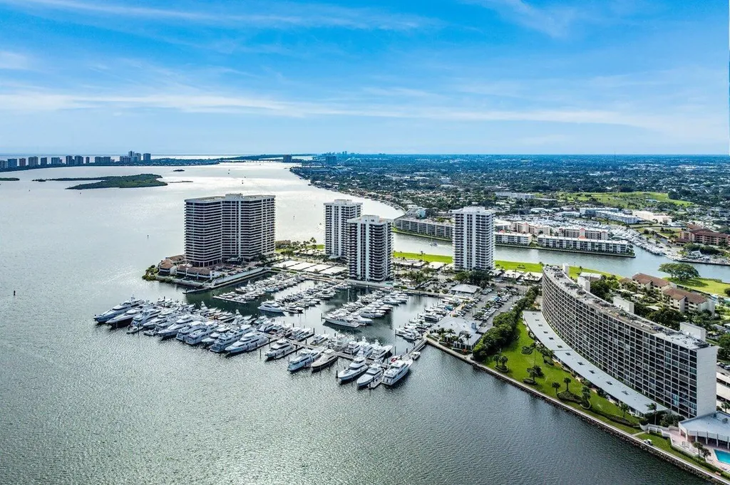 108 Lakeshore Drive North Palm Beach FL 33408