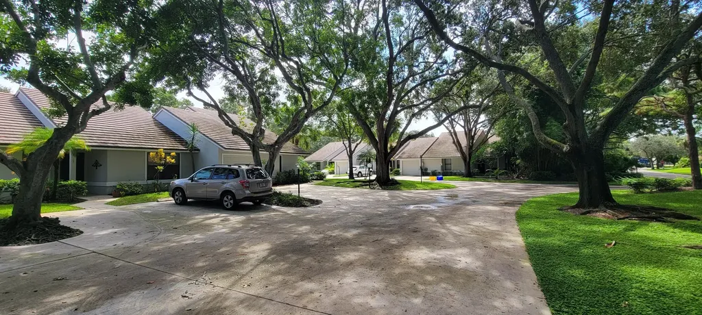 701 Bannock Lane Palm Beach Gardens FL 33418