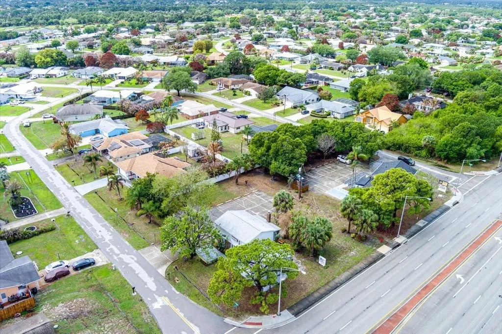 1514 SE Port St Lucie Boulevard Port St Lucie FL