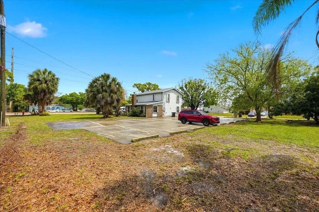 1514 SE Port St Lucie Boulevard Port St Lucie FL