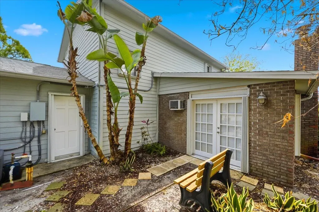 1514 SE Port St Lucie Boulevard Port St Lucie FL