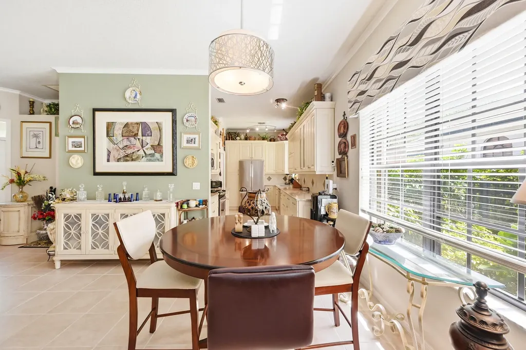 262 Sherwood Forest Drive Delray Beach FL 33445