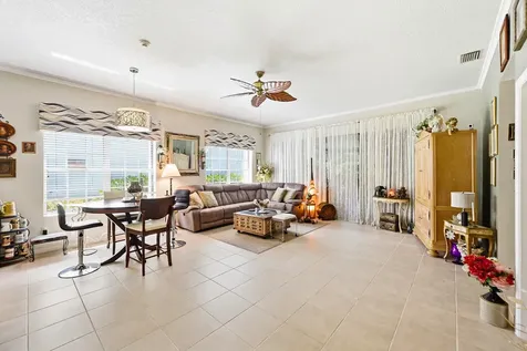 262 Sherwood Forest Drive Delray Beach FL 33445