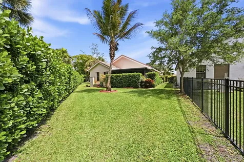 262 Sherwood Forest Drive Delray Beach FL 33445