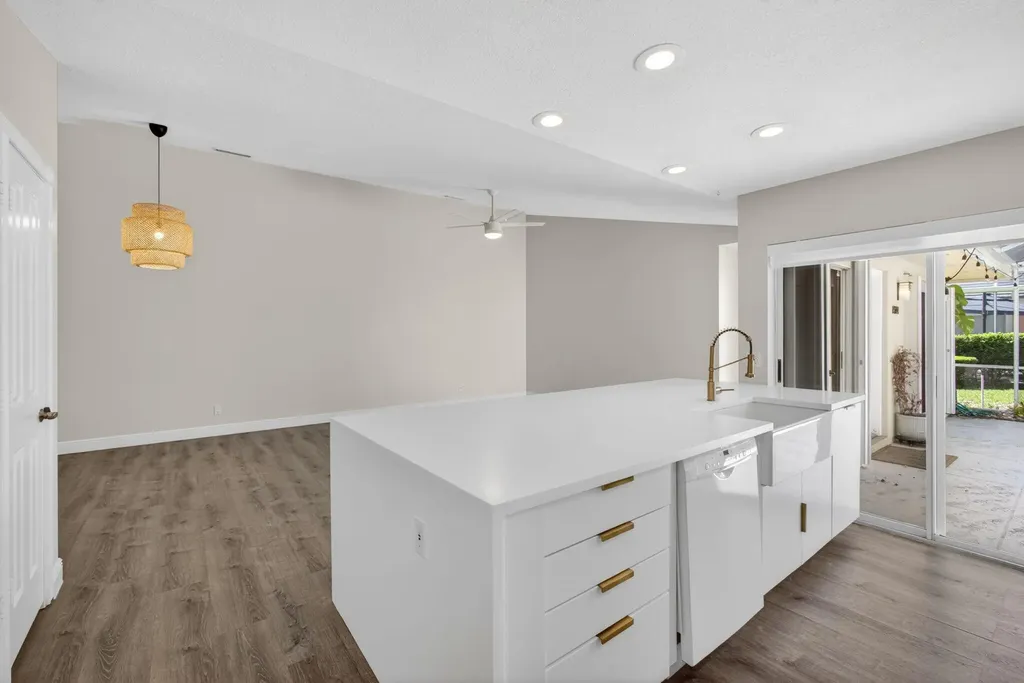 1504 Springdale Court Palm Beach Gardens FL 33403