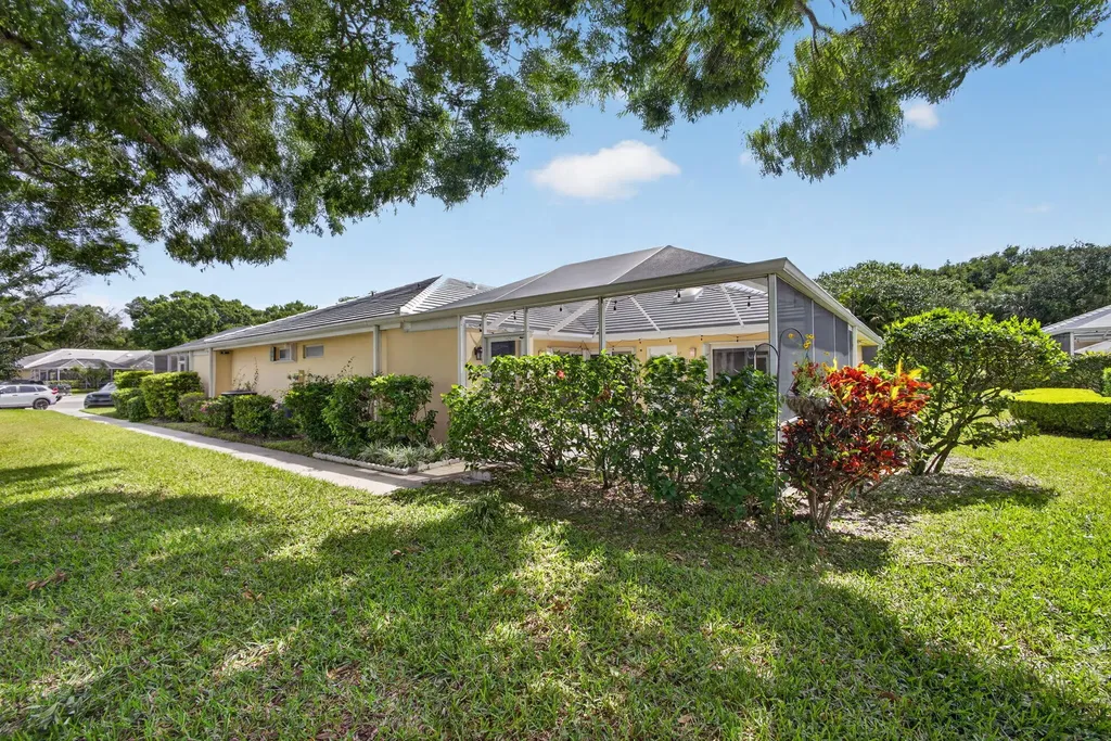 1504 Springdale Court Palm Beach Gardens FL 33403
